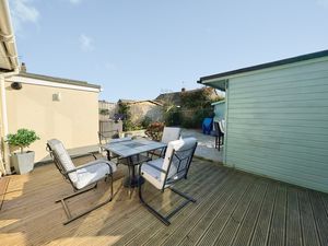 Photo 11- click for photo gallery